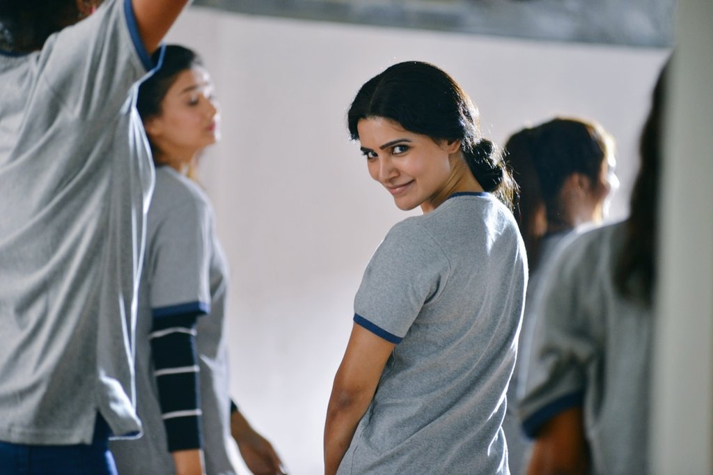 SureshProdns's tweet image. #1YearForBlockBusterOhBaby 😉