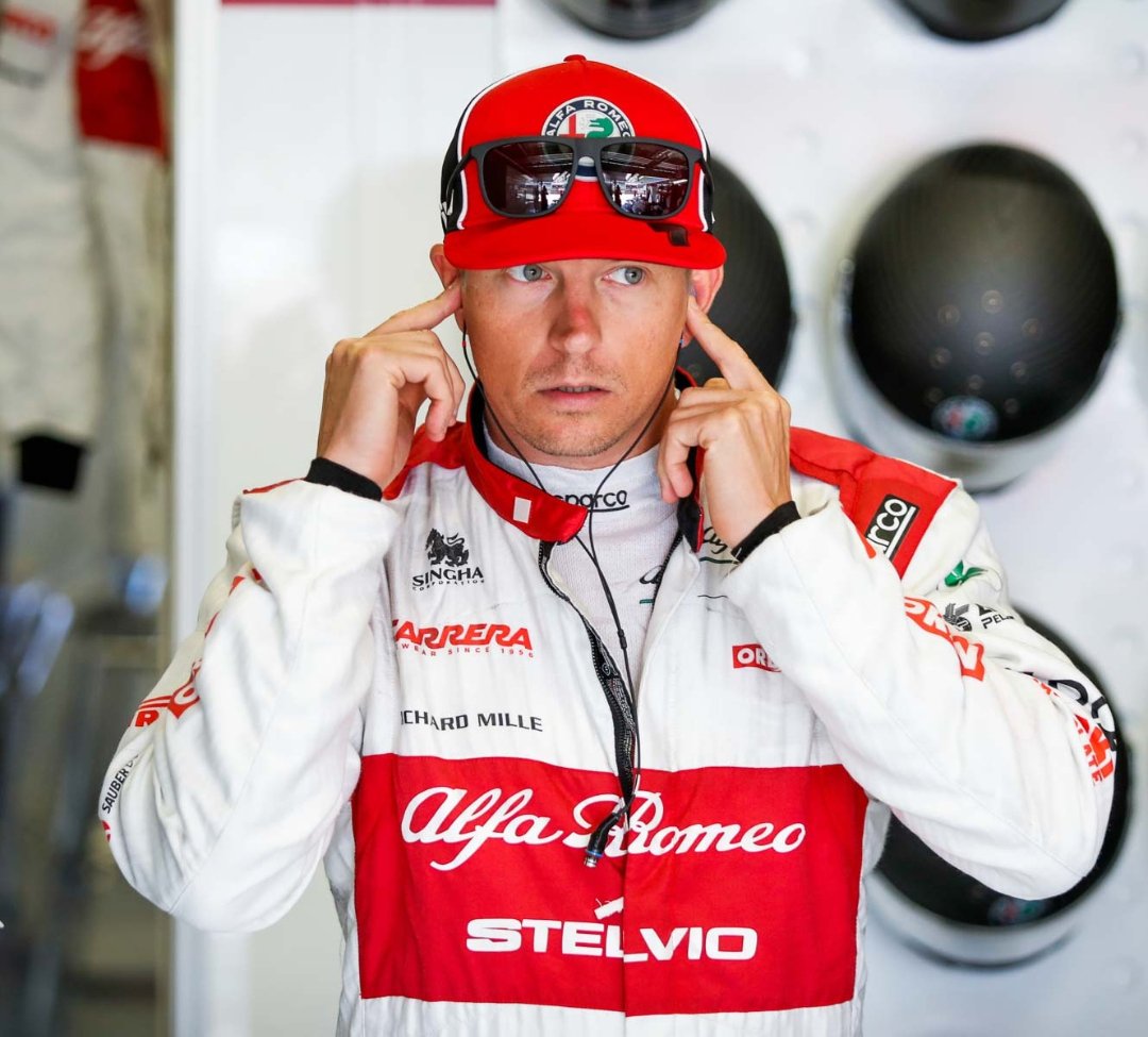 Kimi7iceman's tweet photo. WTF?? P19.... This man deserves a better car!

📸 @KymIllman https://t.co/YTX8Ib6hQX