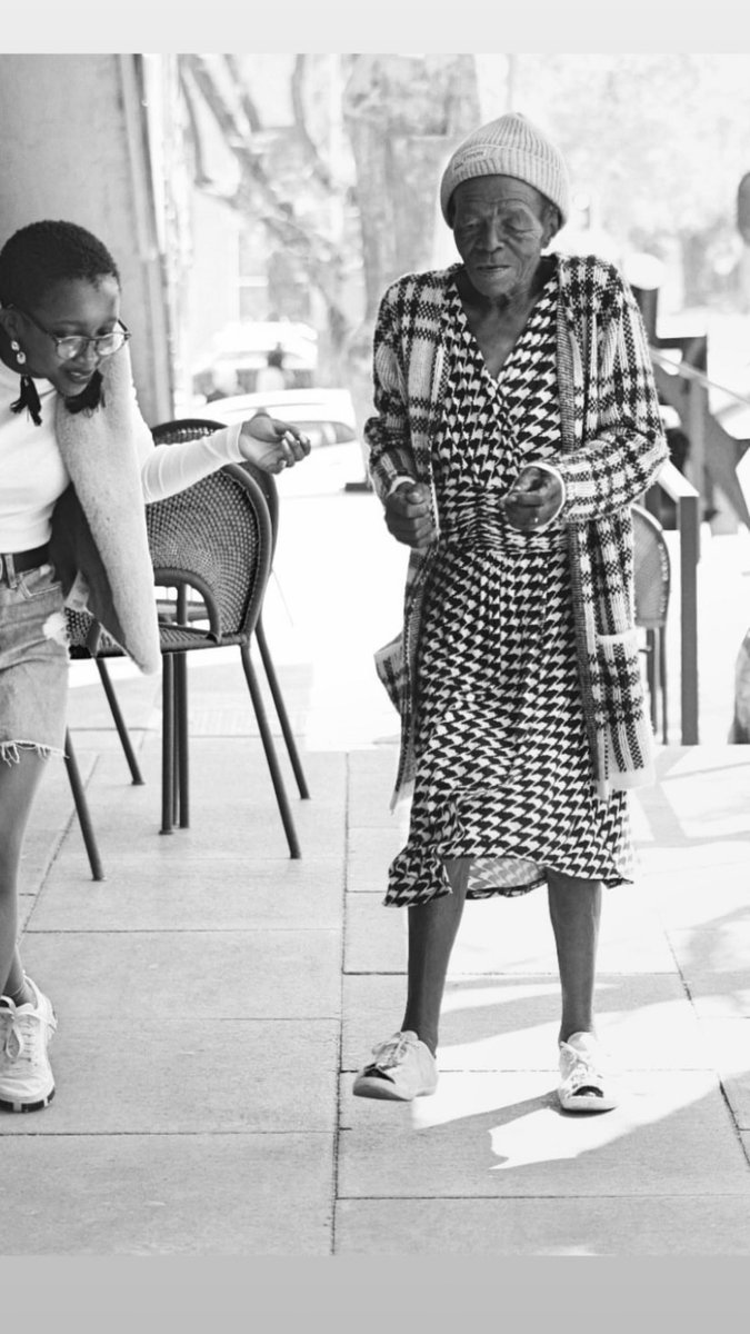 _MveloMakhanya's tweet photo. I’m really at a loss for words..
Phumula manje... what a great loss 💔

Till we meet again 🕊

 #RIPMaryTwala https://t.co/NDCnZUyIja