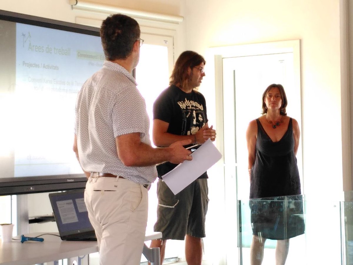 EBCTerrassa's tweet photo. Avui hem participat en la jornada de reflexió amb @EBC_Catalunya i @ebcgirona compartint experiències i harmonitzant estratègies des dels valors compartits. Els companys Pilar Calçada i Marc Ballestar han presentat el nostre eix educatiu amb la voluntat de millorar l’educació. https://t.co/WLqawztAP3