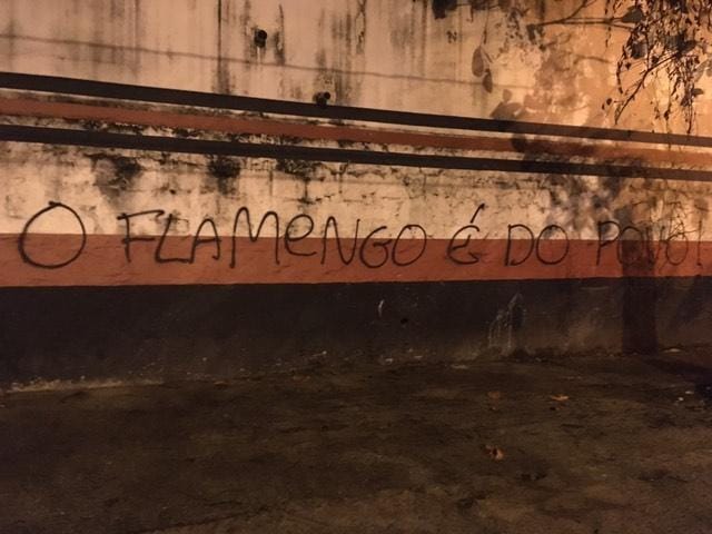 adrianjpa's tweet photo. False Flag? Sou totalmente contra o que a diretoria fez, porém, Fora Landim abriu brechas para esse tipo de situação acontecer, não duvido que alguém dos "contras" tenha aproveitado a situação para gerar uma crise com o time muito bem obrigado. https://t.co/z7z9scg6na