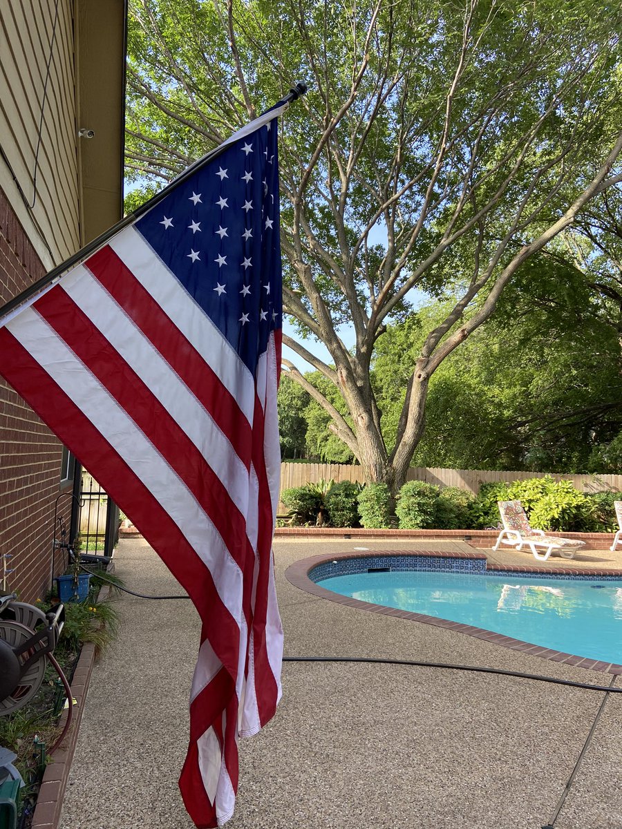 use_your_cabeza's tweet photo. Happy Independence Day! People give anything to move to this country. Let’s keep it that way. Arriba USA! #HispanicForTrump @realDonaldTrump #Freedom This is my Flag. Post yours. https://t.co/SSVCM3wOZi