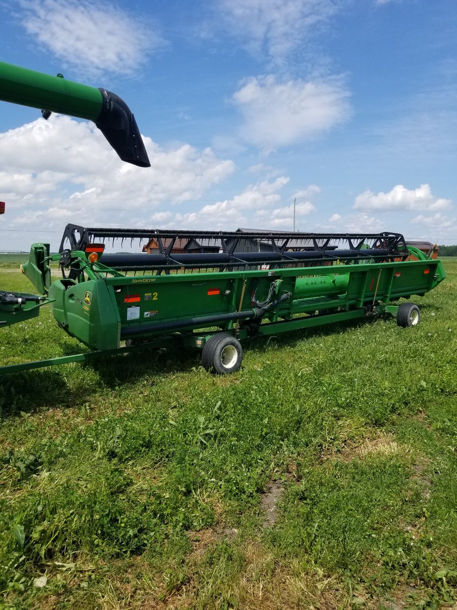 cashcrop10's tweet photo. For sale John Deere 9660 WTS combine. All information is in pictures. Combine has went threw our shop and is ready to go to the field. Trucking available anywhere. https://t.co/DYq0Est3WR