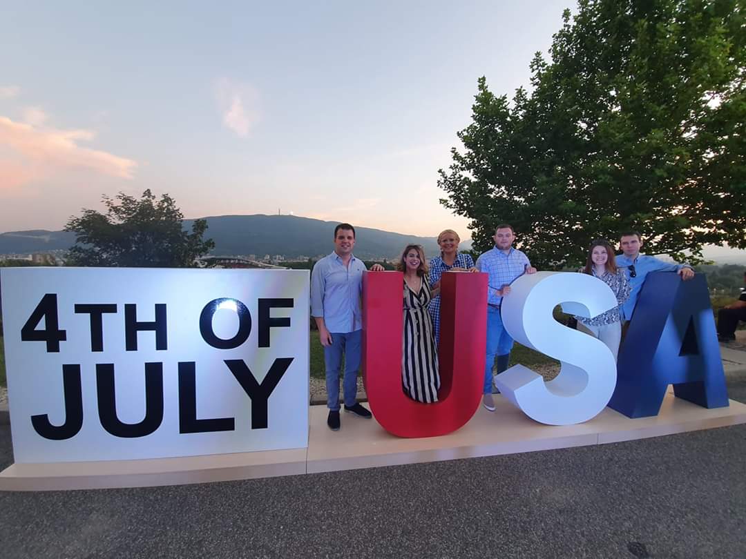 🇲🇰🇺🇸 Заедничката соработка продолжува и во иднина, остануваме посветени на унапредување на партнерството и пријателските односи! 

Честит ден на независноста! #4thofJuly2020