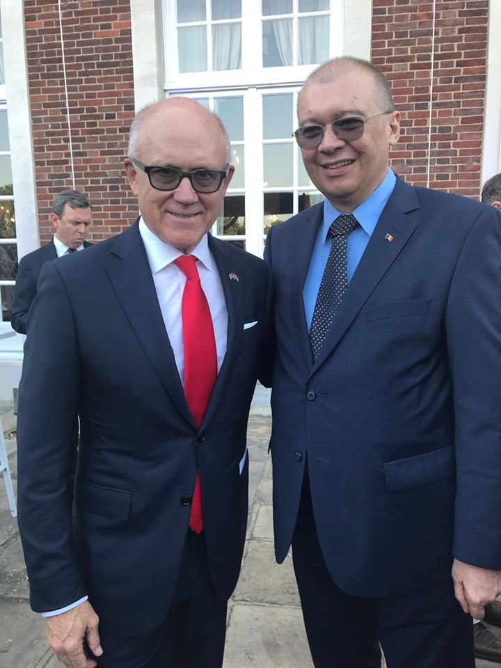 dmihalache's tweet photo. 🇷🇴🤝🇺🇸Happy Independence Day to the United States, our friend and ally! Looking forward to celebrating this day again with our American friends! Happy 4th July! @USAmbUK @RomaniaEmbassy @AmbasadaSUA @MAERomania https://t.co/h0EeIxje5C