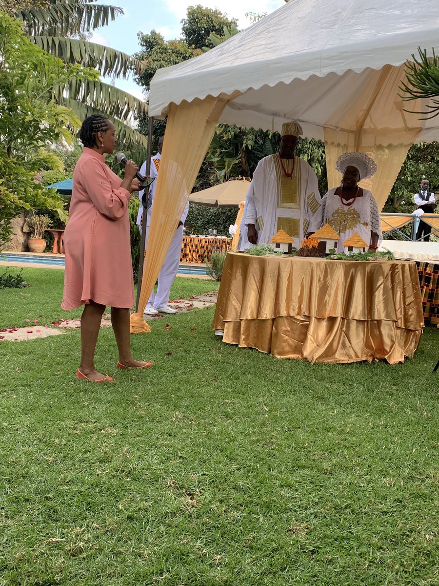 honkabogo's tweet photo. This afternoon I attended my Cuzo’s wedding. Stella &amp; Andrew, welcome to the club was happy to be in attendance God bless your union in marriage. https://t.co/XykQqnu224