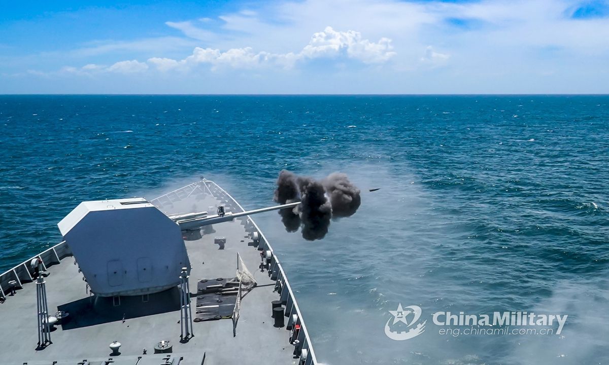 China has a wide selection of anti-aircraft carrier weapons like DF-21D and DF-26 'aircraft carrier killer' #missiles. South China Sea is fully within grasp of the #PLA; any US #aircraftcarrier movement in the region is at the pleasure of PLA: analysts. bit.ly/2NVvNSk