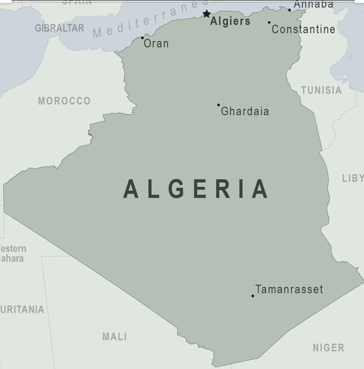 afrofacts1's tweet photo. Algeria is the largest country in the world with zero percent of its land territory made up of water. #Algeria https://t.co/bov6h0ff3U