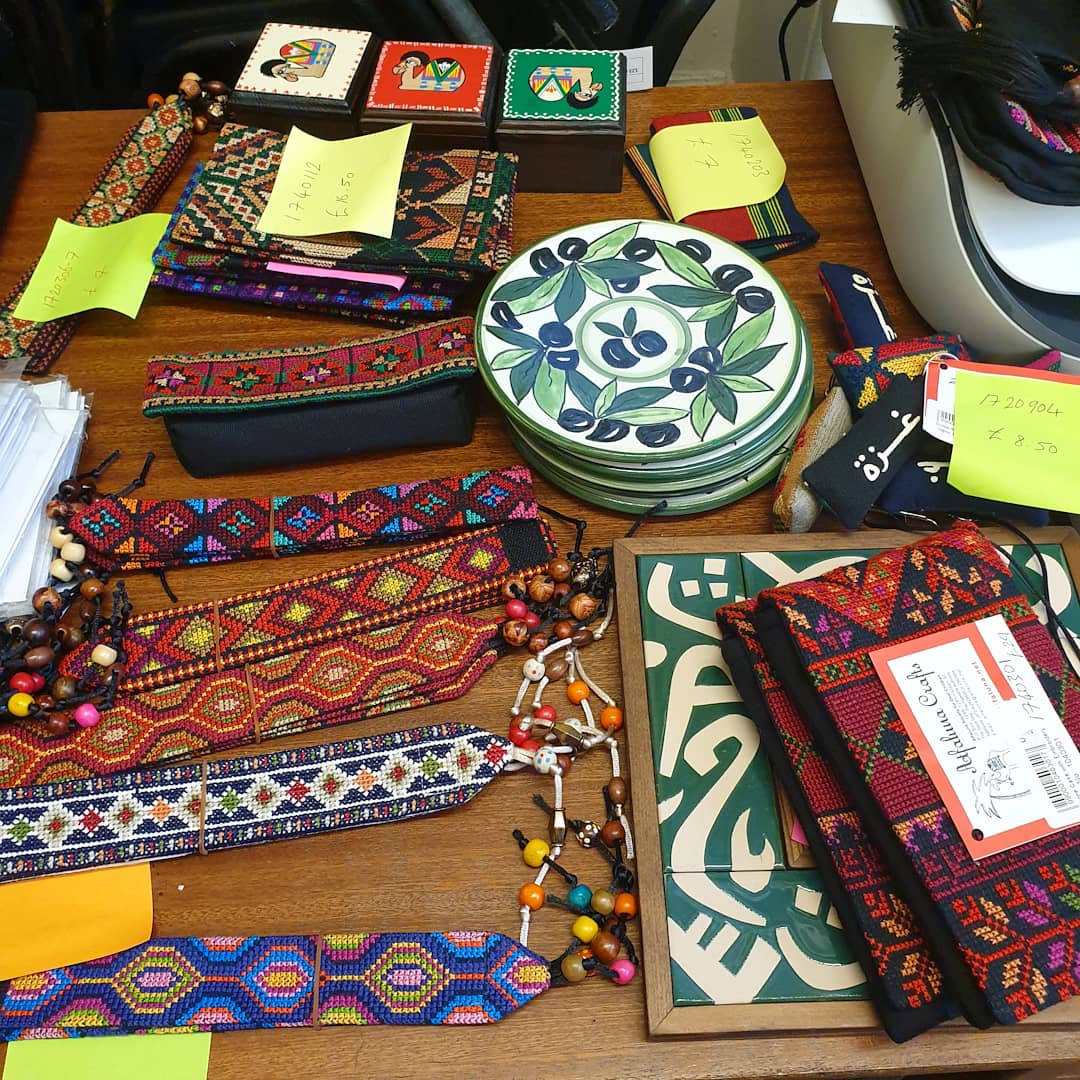 hadeel_uk's tweet image. We're so happy to have been able to receive a shipment of Palestinian crafts from Gaza! 😃🇵🇸 They will all be available on our website soon. #HadeelShop #Hadeel #Palestine #Solidarity #palestinianembroidery #socialenterprise #buythegoodstuff #sulafa #atfaluna_society #Gaza