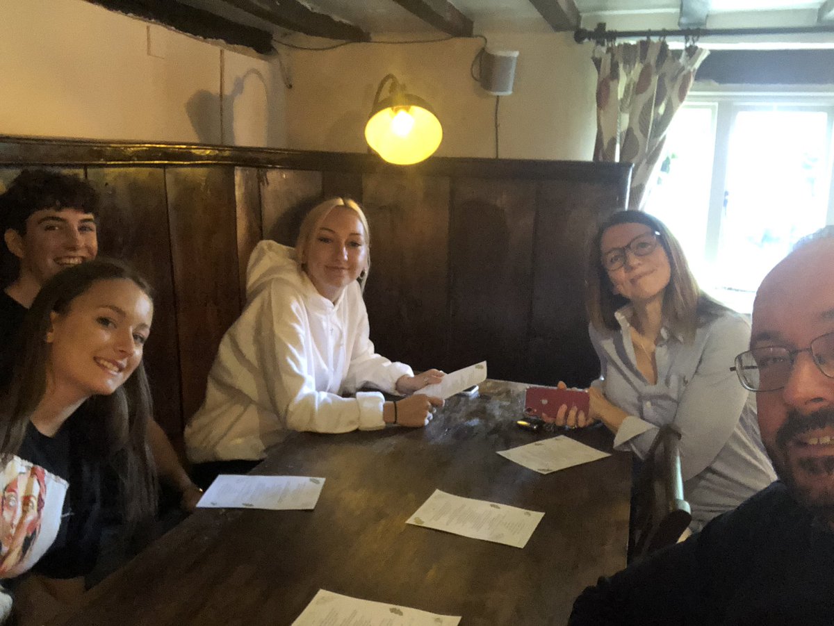 Down the pub init! <a href="/ProtectPubs/">Protect Pubs #SaveOurPubs</a> @Pubdefender1 <a href="/CAMRA_Official/">CAMRA</a>