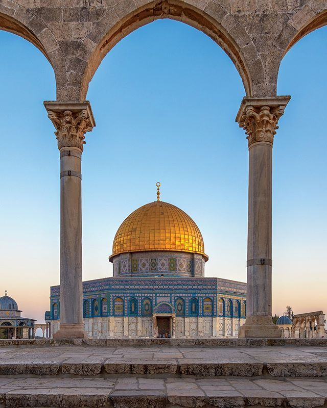 Dome of the rock, Jerusalem. it's one of the oldest extant architecture works n most iconic mosques in Islamic history and it's known for the golden dome. it's located in Jerusalem which is in very hard political situation rn and I'm not sure if ppl have access to pray in it rn.