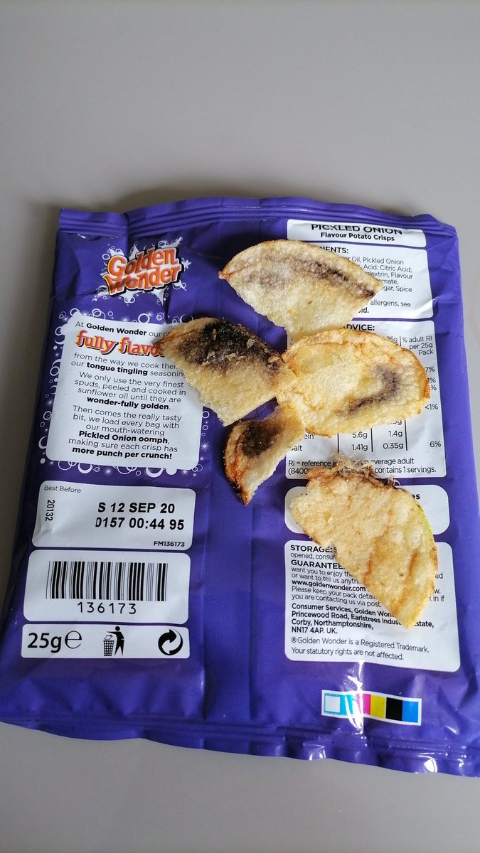 ecclespg's tweet photo. Don't think this is acceptable in 25g bag? @GoldenWonderUK https://t.co/LBKMqtnM0r