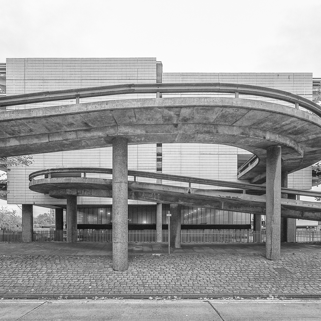 #ADailyDoseOfArchitecture 50...

From one listed car park to another…

Entrance and Exit ramps, #PrestonBusStation.

#ADDOA50

#brutalism #modernism #modernistarchitecture #ramps

More words, incl some about the #OU's #TimBenton, at...
instagram.com/p/CCOR4ympIKH/