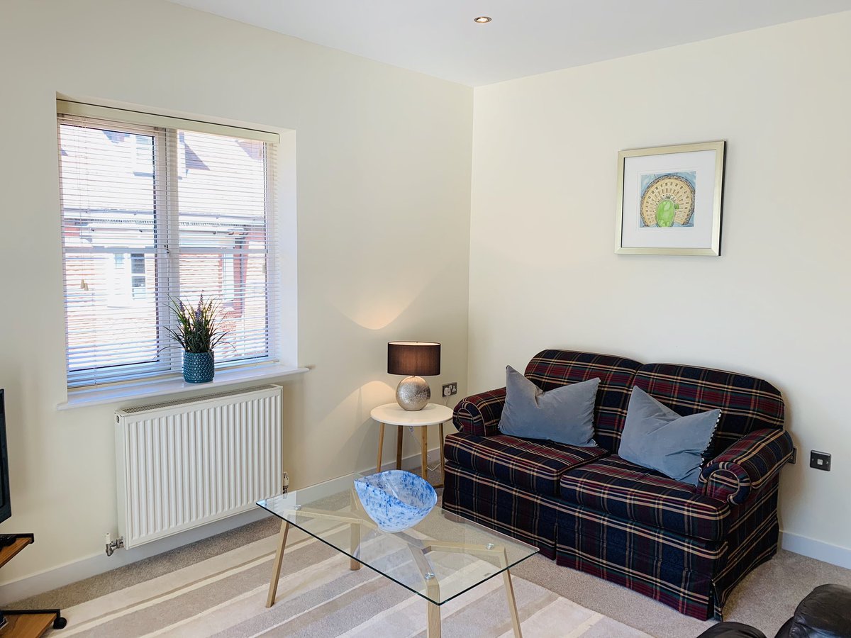 DeilamyH's tweet photo. Our lovely Weybridge serviced apartment #betterthanahotel #bookwithconfidence

Conveniently located in the heart of Weybridge https://t.co/B0YPyuOtFa