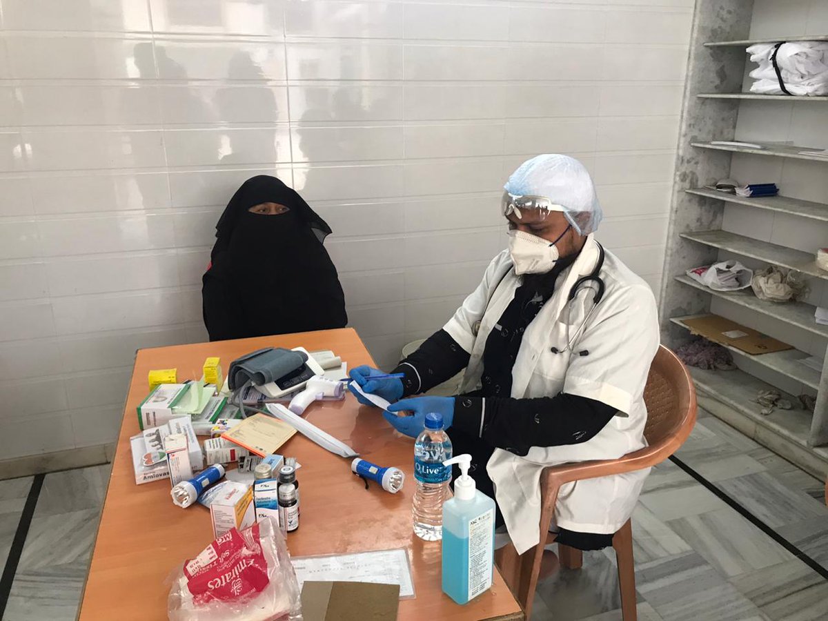 NiftyEducation's tweet photo. Dr Faizan Mehvi from #Malegaon treating patients in Bhiwandi. #MalegaonPattern https://t.co/MPT1wzVrRb