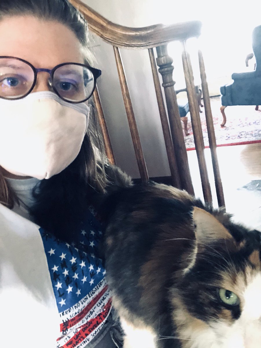 settledsea's tweet photo. IM SCARED OF DYING, ITS FiIiIIiinE 😷🇺🇸🙃// SHELBY AND I LIKE AMERICA AND AMERICA LIKES US 😤🐱🤘🏻🤘🏿 #blmally #blm #July4th2020 #WearAMask https://t.co/hLuphr4PRm