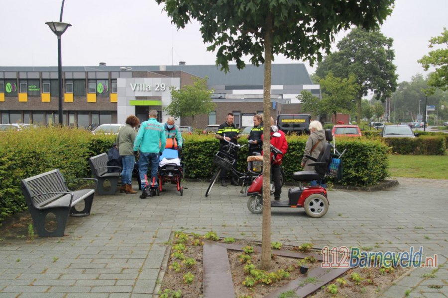 Bestuurder scootmobiel gewond bij aanrijding op de Gasthuisstraat. 112Barneveld.