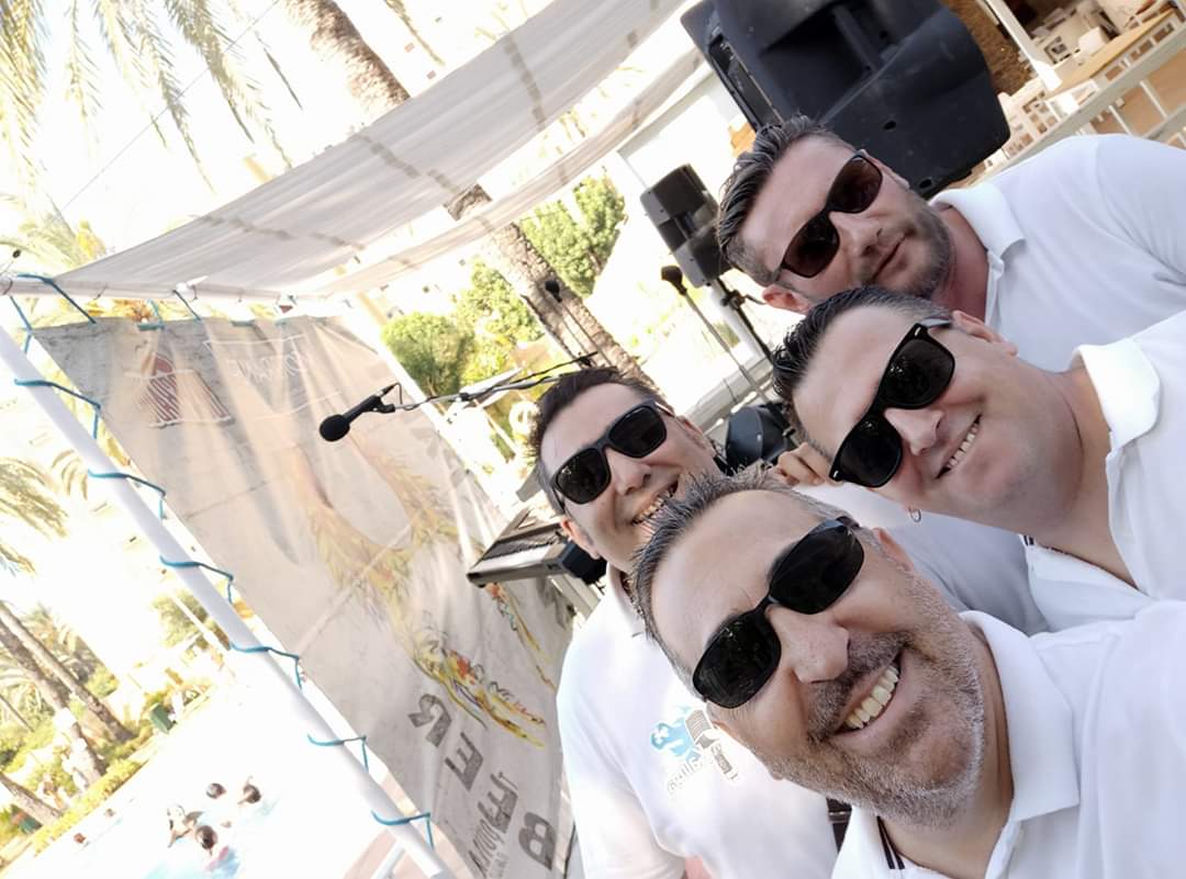 KalimaShow's tweet photo. Viernes en Marbella. https://t.co/9OUOYYMrRQ