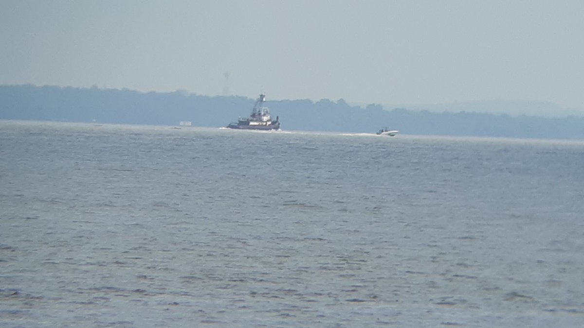 freightboy1's tweet photo. #tugboat REALIST upbound for #New_Bedford on #LI_Sound owned by https://t.co/j71EMC2P9k out of #Cape_Cod
Happy 4th of July to tweeps on the Cape and elsewhere! https://t.co/KwX9B9MGCk