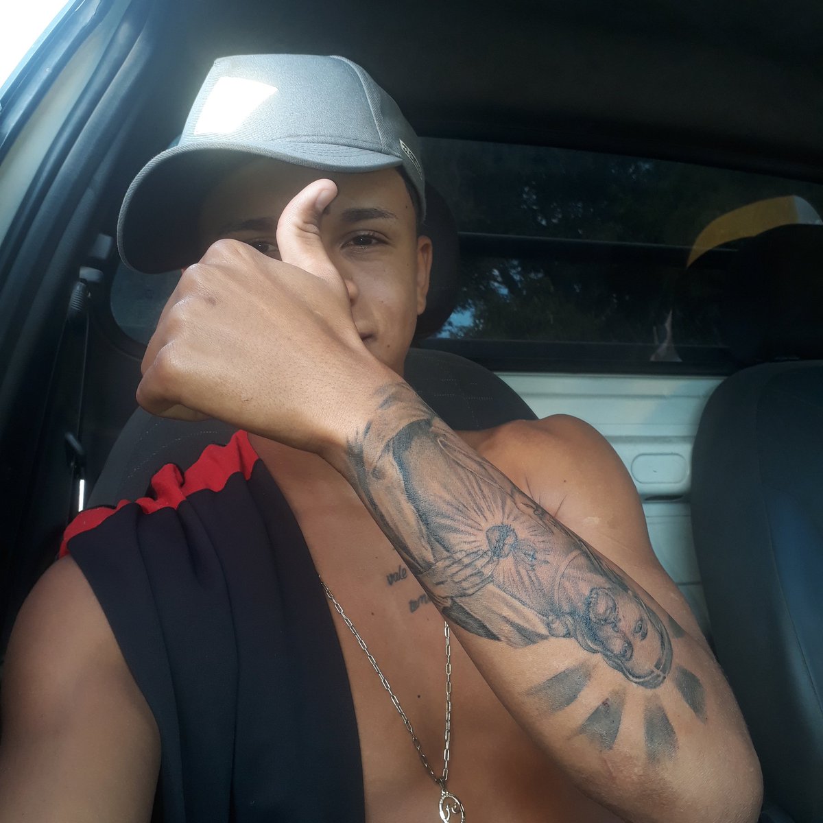 Caio33179698's tweet photo. #NewProfilePic https://t.co/crkIBatuK5