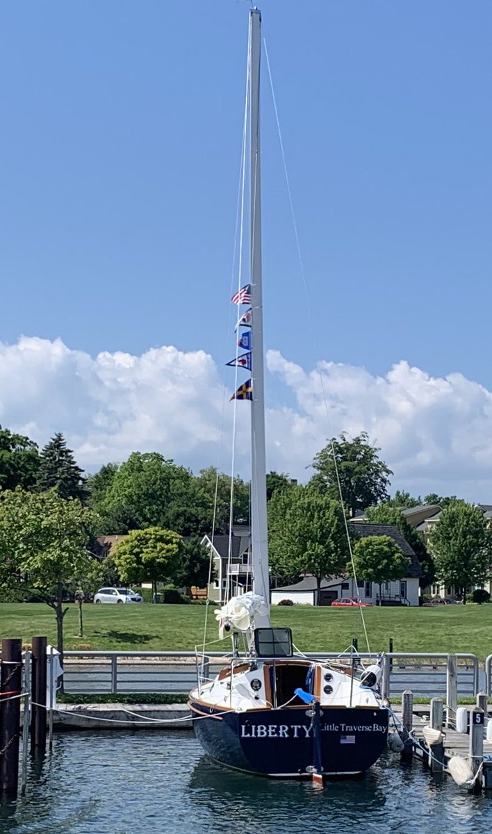 gybehousa's tweet photo. Happy 4th from the crew of Liberty. https://t.co/n7XTC1JVjH