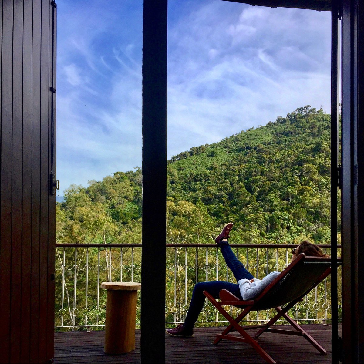 YourHawi's tweet photo. Alone time is not selfish. It allows you to take some time for yourself and do something that makes you happy.
#yourHawi #selfcareisnotselfish #healthyliving #healthierlife #healthiswealth #alonetimeneeded #selfcaresaturday #mentalbreak #healthandwellbeing #mentalhealthmatters https://t.co/VO4oiPvCcO