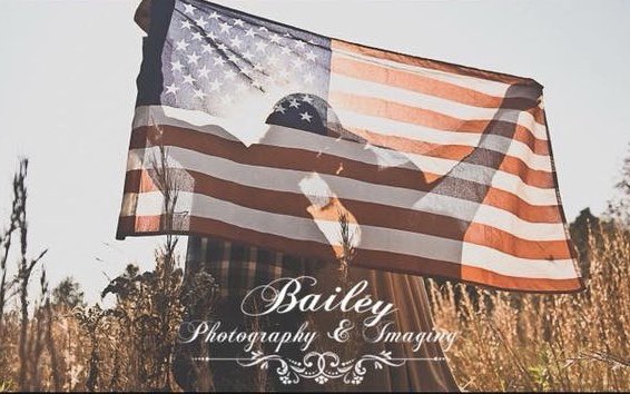 BaileyEyeArt's tweet photo. Happy Independence Day! #July4th #IndependenceDay #America #bowlinggreen https://t.co/7u3svicPj2