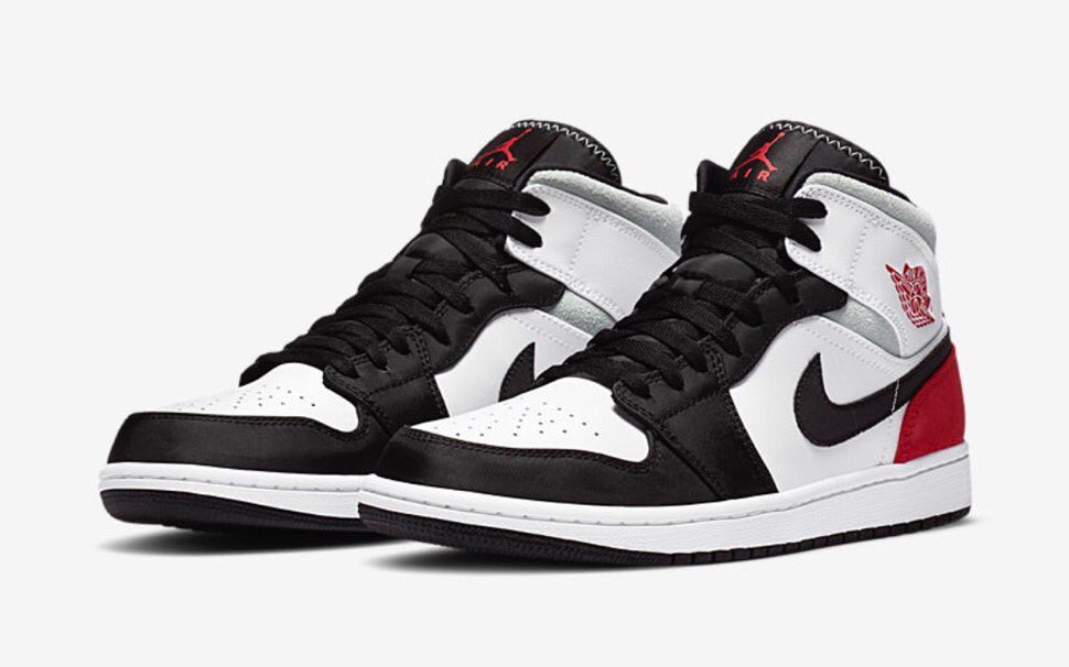 𝐔𝐏 𝐓𝐎 𝐃𝐀𝐓𝐄 Nike Unionとの伝説的コラボモデルを彷彿とさせる新作 Air Jordan 1 Mid Se White Black Red が国内年7月11日 土 に発売予定 ユニオン ナイキ Aj1 スニーカー エアジョーダン1 100 詳しくは記事をチェック