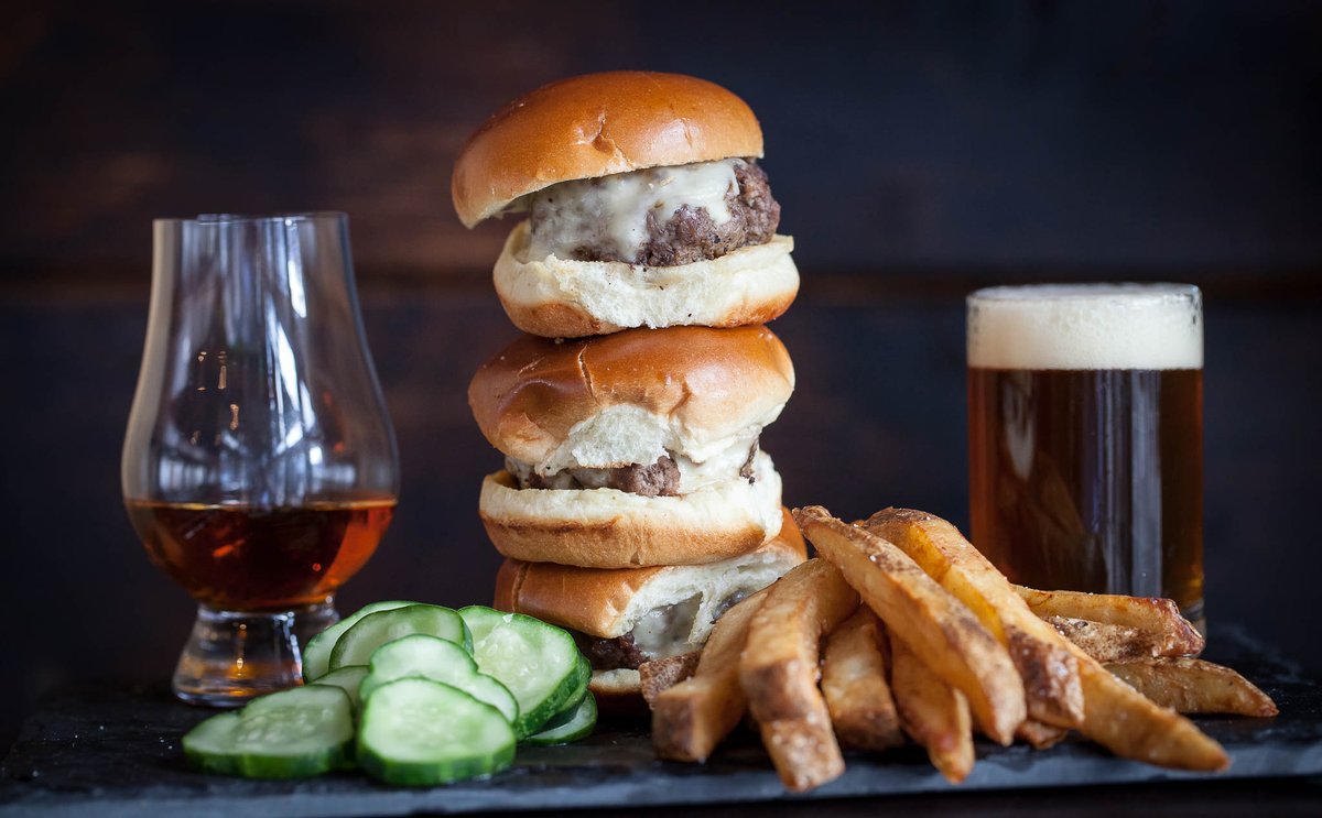 Plan B Burger Bar tweet media