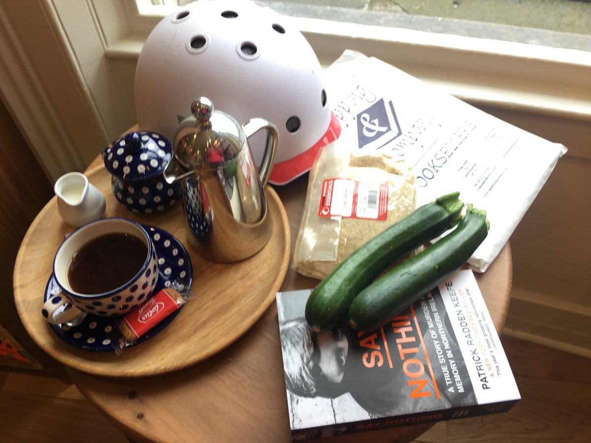 clairejazz's tweet photo. So lovely to head out on my bike today and #ShopLocal in #Leith and #BroughtonSt - grains from Real Foods, Veg from Tattie Shaws and glorious coffee after buying books at @ToppingsEdin, reading while listening to Bach or Händel. Feeling human again. https://t.co/gNZltHUpO0