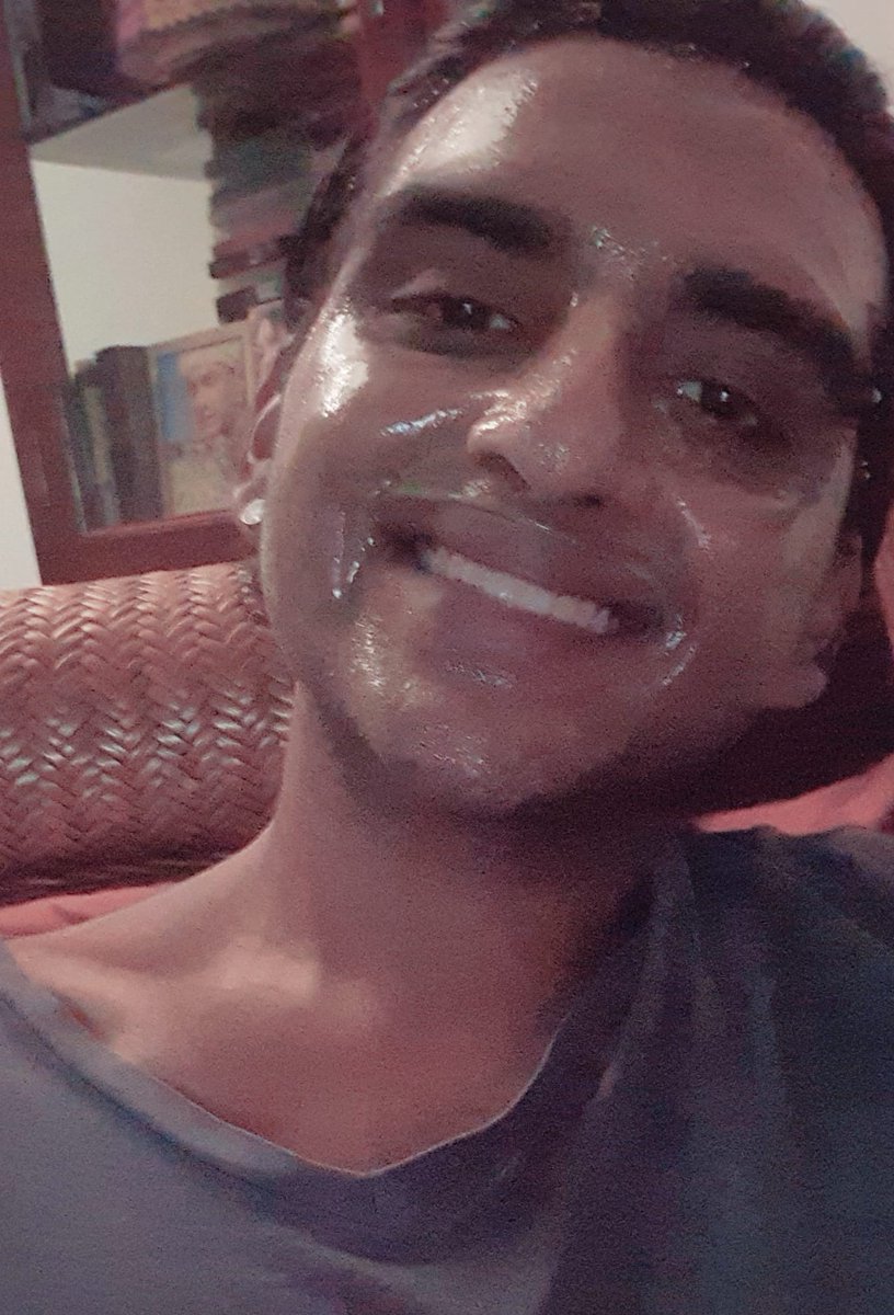 TheShishyaRay's tweet image. My face ain't made of wax🤷🏽‍♂️🤦🏽‍♂️
But I'm sure I'll be pretty soon enough🥳🤓🤣💥
#beautymode