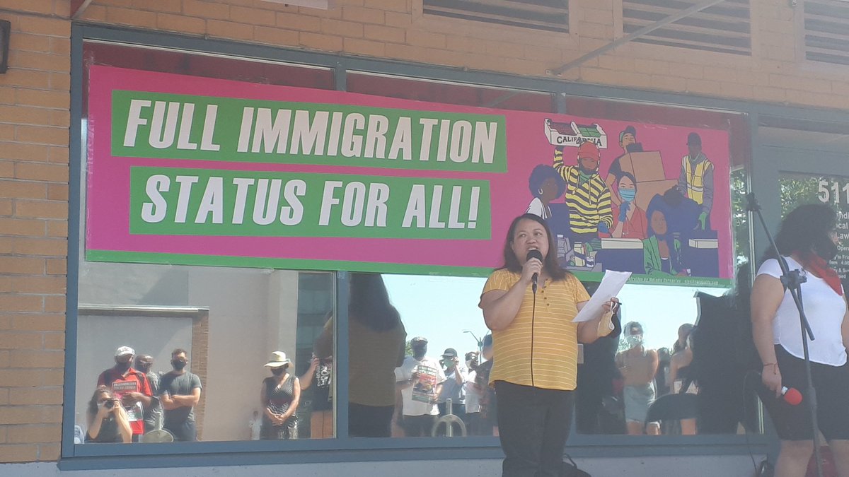Pinky Paglingayen shares about migrant care workers experiences, many becoming undocumented, who have a message to  @JustinTrudeau : "We will remember your actions, dont ignore us!" #StatusForAll