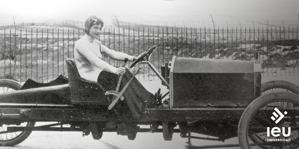 Universidad_IEU's tweet photo. El 4 de julio de 1903 la británica #DorothyLevitt se convierte en la primera mujer que compite en una carrera de automóviles. 🏎 https://t.co/qF32YsPFC7