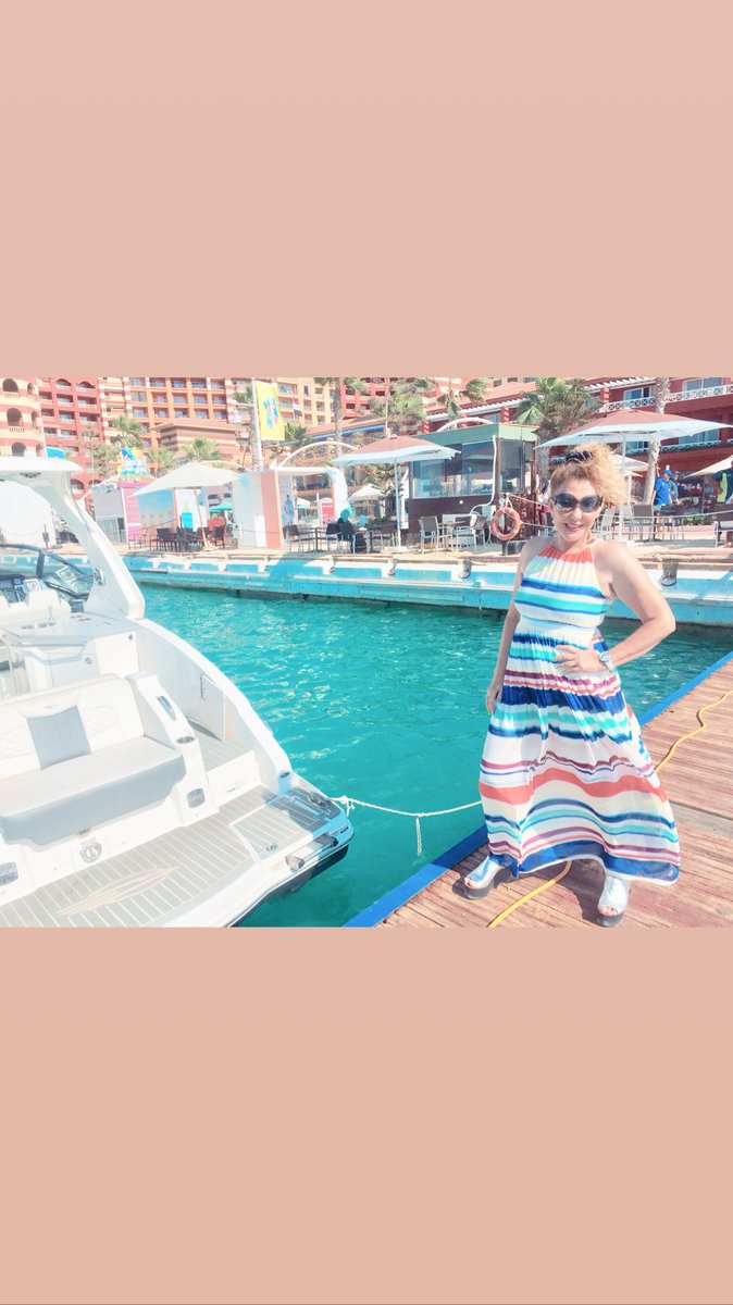 NadiaAlGindi's tweet photo. #صيف_٢٠١٨ ⁦☀️⁩🌊 #summer_2018
#porto_marina #egypt
#نادية_الجندي 🌹 #nadia_elgendy https://t.co/TdGSwnvJDB