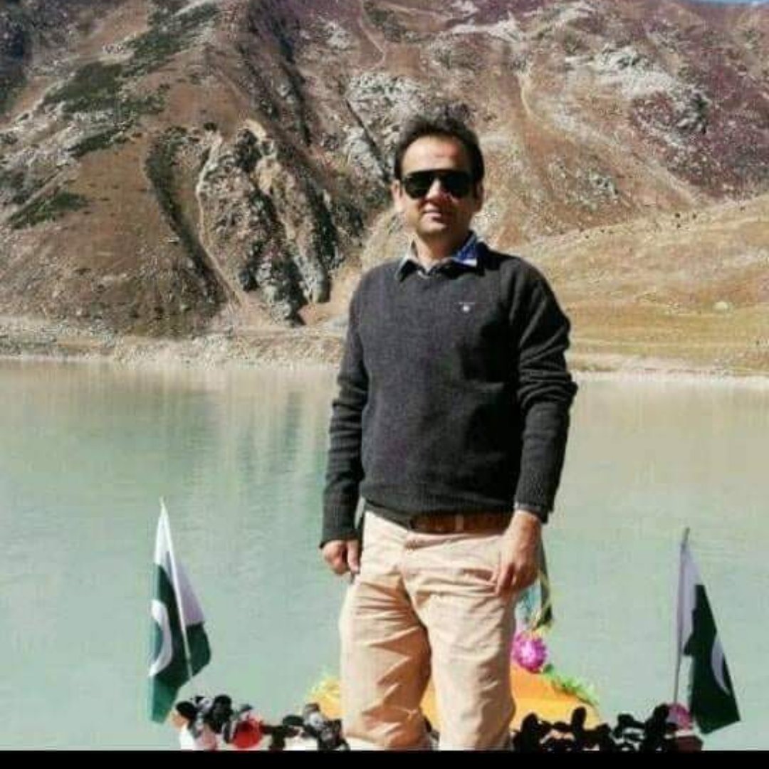 Fizabal53210116's tweet photo. تم سمجھتے ہو ہمیں بجھے ہوئے چراغ
مگر اندھیروں کو خوف ہم ہی سے ہے 
#justiceforproliyaqatali
#justiceforstudentsnursesm https://t.co/IGY6ueZtDv