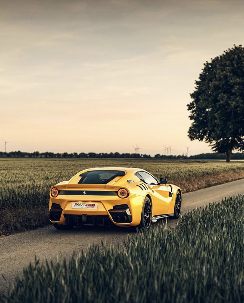 LUX Cars tweet media