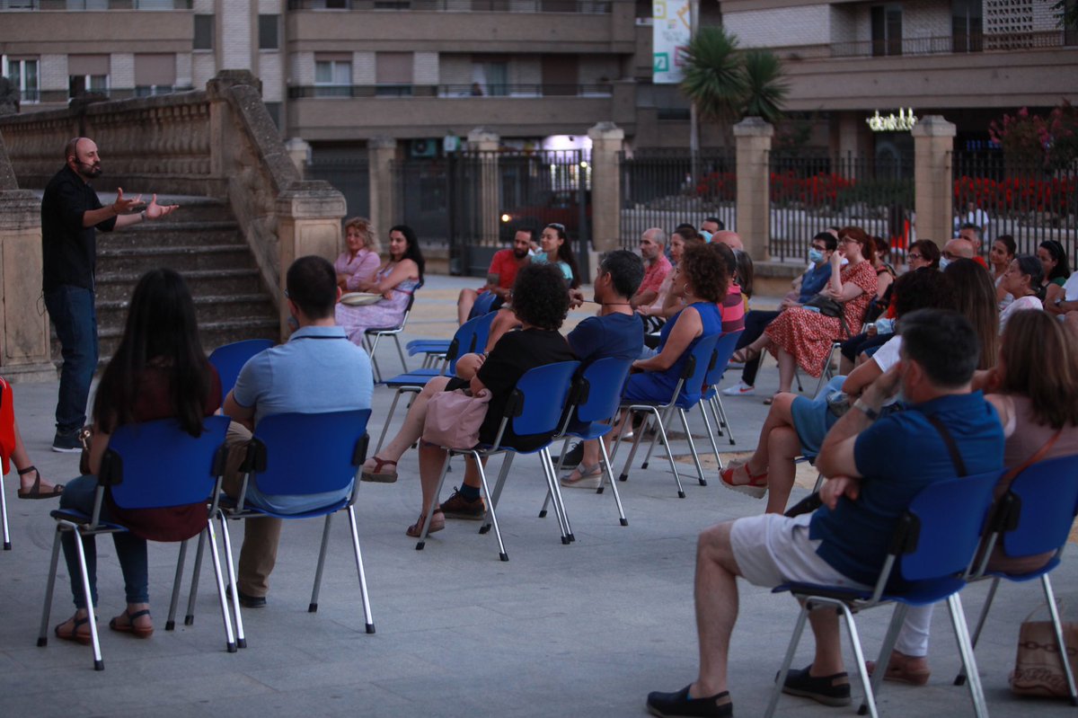 tribuplan's tweet image. RT @Alcala_la_Real " Cuentacuentos en La Lonja del Arcipreste, Yoga en @Fortaleza_Mota o Cine de verano en la explanada del #CMDS son algunas de las últimas citas que se han podido disfrutar en #AlcalálaReal  #tribuplan
