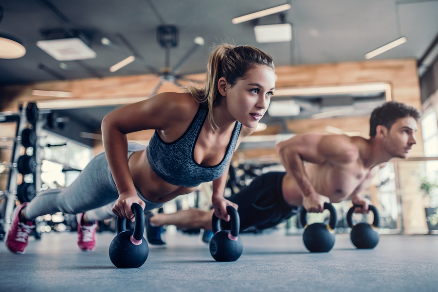 LoriShemek's tweet photo. New study just published via the BMJ that combining 150 minutes of weekly moderate intensity activity with strength training 2 days a week reduced overall mortality by a whopping 40% - this is simply exercise alone. 

https://t.co/bm9FALv474

#exercise #longevity #health https://t.co/aVyKb3VfvV