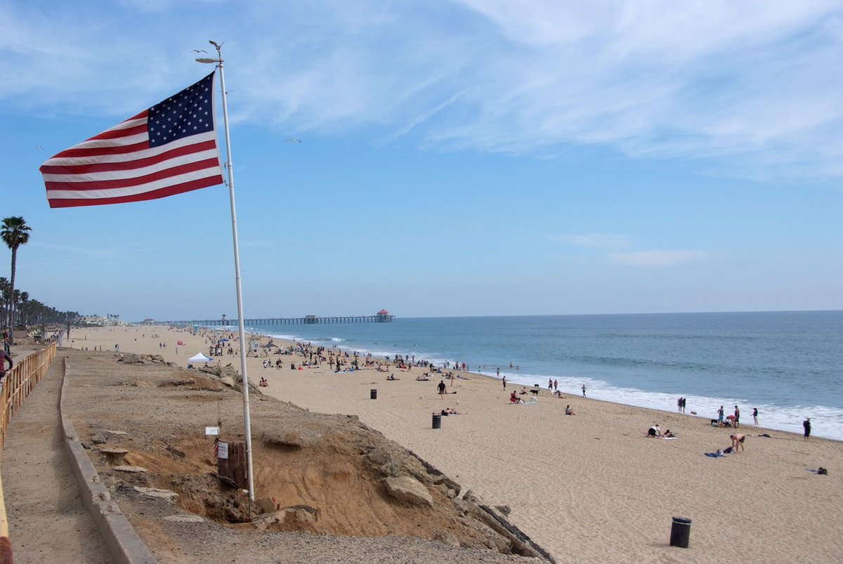 Happy Fourth of July! 🌊 🇺🇸  Stay safe and healthy today!