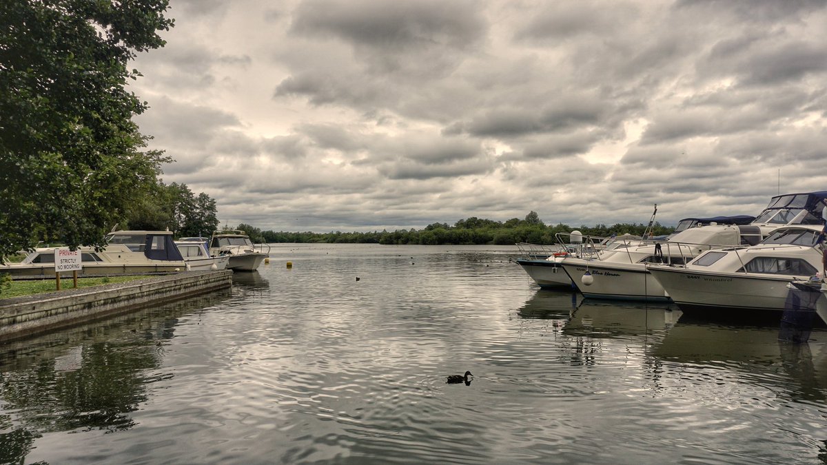 Ranworth broad, norfolk.
<a href="/ChrisPage90/">Chris Page - Weatherman</a> <a href="/BBCWthrWatchers/">BBC Weather Watchers</a> <a href="/itvanglia/">ITV News Anglia</a> <a href="/EDP24/">Eastern Daily Press</a> <a href="/bbcweather/">BBC Weather</a> #stormhour #ballsphoto <a href="/Netweather/">Netweather</a> @BBCCountryfile