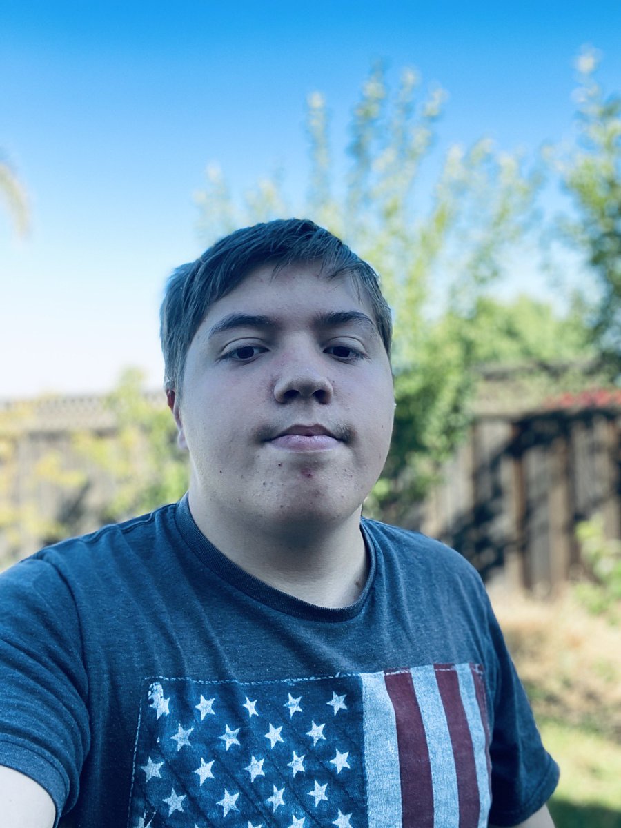 codeym3's tweet image. Happy 4th everyone🎇🇺🇸