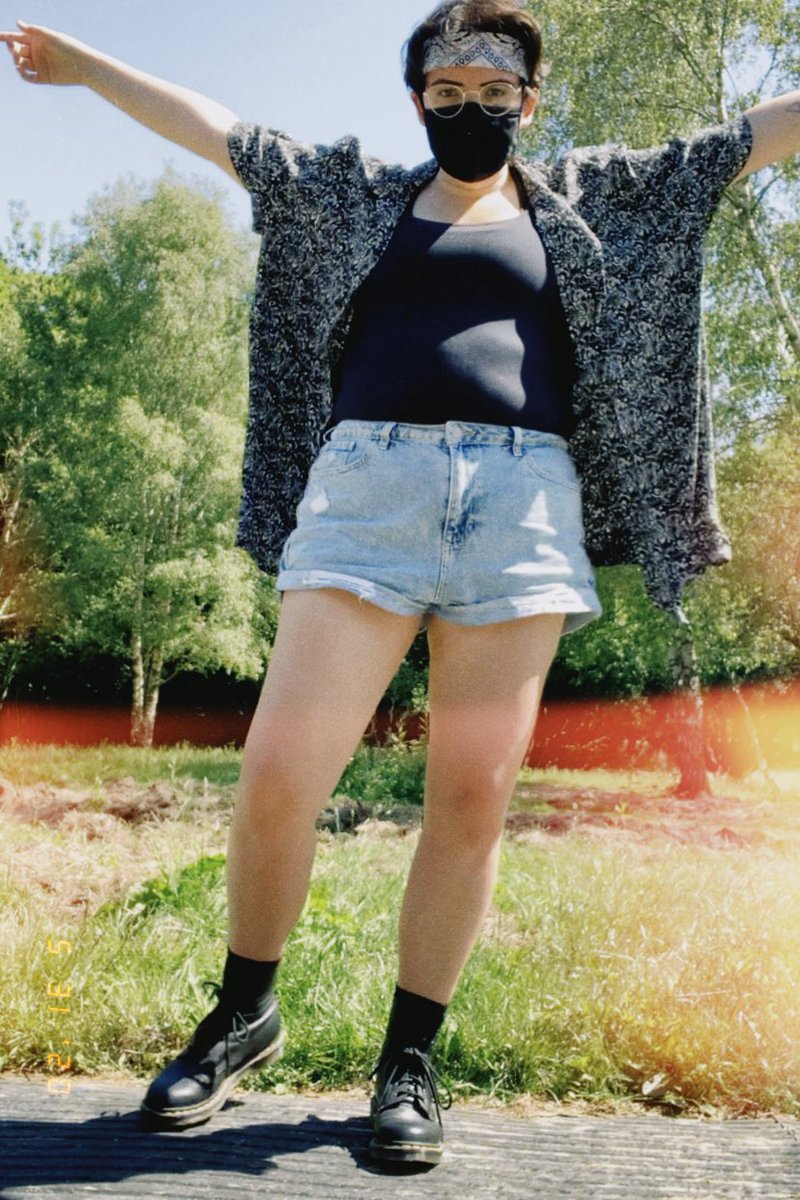 artiecarden_'s tweet image. #AdaptTheFeed disability doesn’t look the same with everyone. I wanna see more disabled models and actors. Yes, you can contact me 🥰