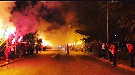 numberthreeight's tweet photo. Bugünden itibaren Beşiktaş maçına dek sosyal medyada #TimeToFight! hastagıyla paylaşımlar yapıyoruz. #Gate38 https://t.co/Rb4VgS3LPL