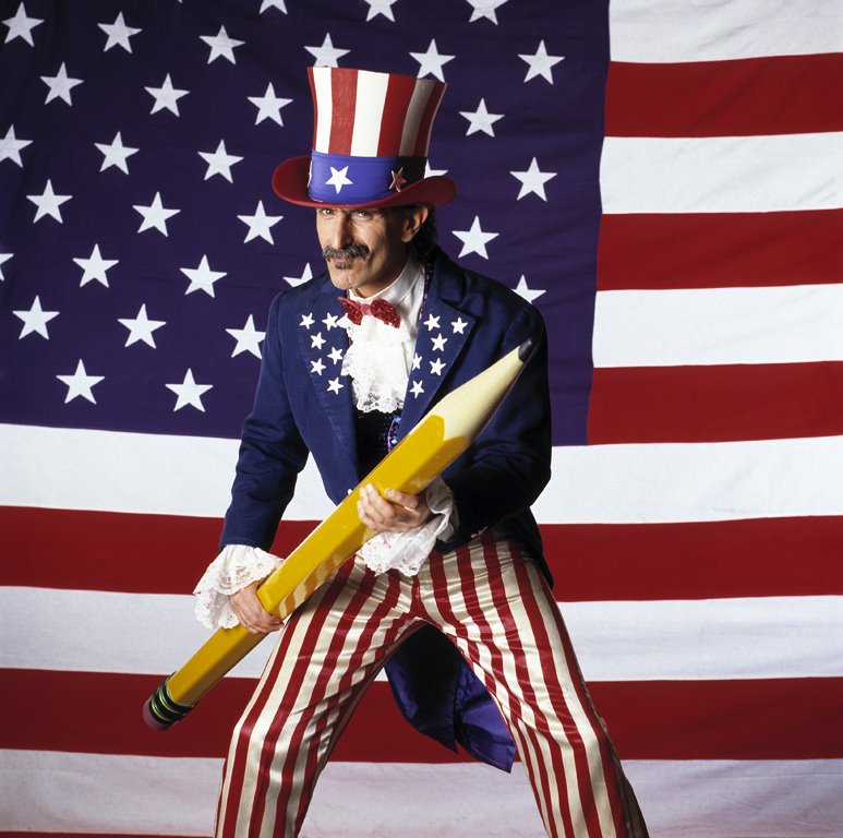 littlesteven_ug's tweet photo. Happy 4th of July! #LSUG https://t.co/3UEUOvcYX1