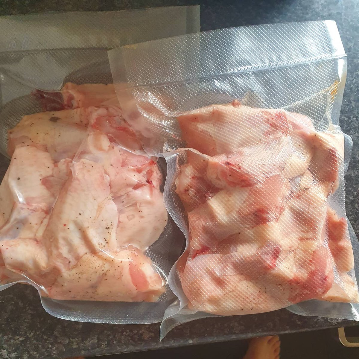 Greedy Chops (@greedychopsblog) on Twitter photo I am in no way ashamed to say I ate all of these wings. Sous vide, deep fried and sauced. (You can keep your celery and blue cheese, I go straight up). Great wings from <a href="/BarfieldButcher/">Barfields Butchers</a>
#hotwings #franks #hotsauce #buffalo #buffalowings #chickenwings #food #meat #food #foodie I am in no way ashamed to say I ate all of these wings. Sous vide, deep fried and sauced. (You can keep your celery and blue cheese, I go straight up). Great wings from <a href="/BarfieldButcher/">Barfields Butchers</a>
#hotwings #franks #hotsauce #buffalo #buffalowings #chickenwings #food #meat #food #foodie