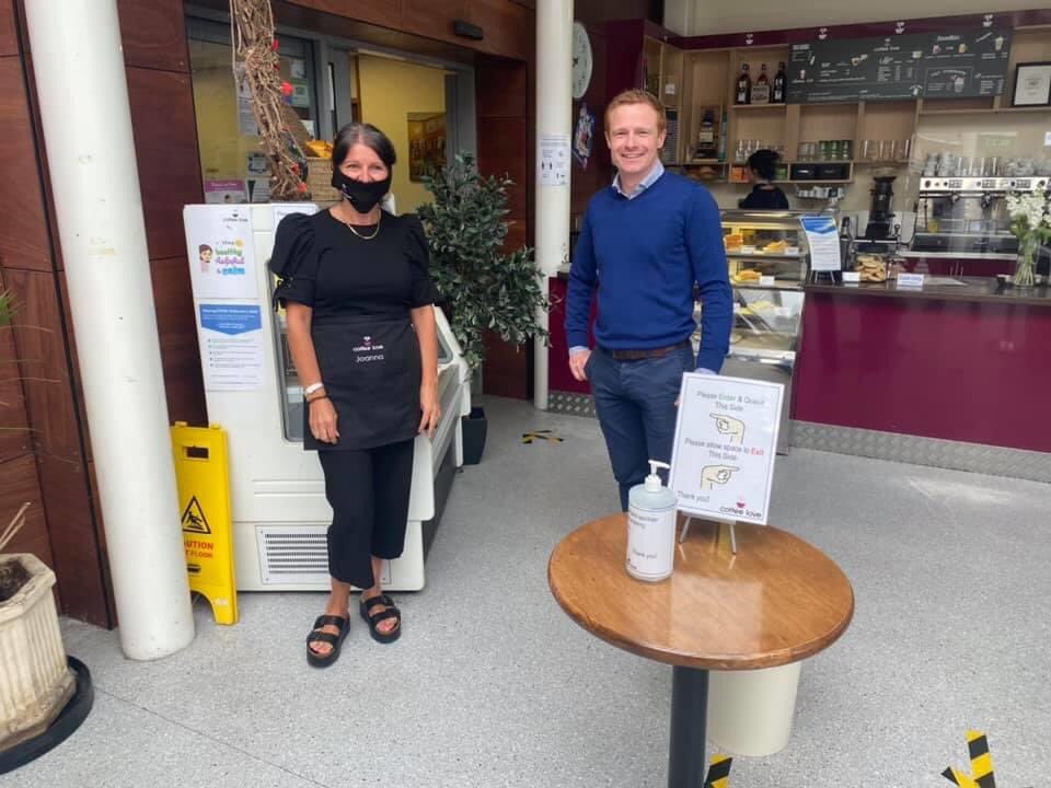 _RobbieMoore's tweet photo. Stopping for a coffee is a whole new experience! But my friends at Coffee Love in Keighley Market Hall have made the process as quick and Covid compliant as possible! Please do call in to support them. ☕️ 🧁 

#SuperSaturday #Keighley #LetsKeepItLocal https://t.co/BzARiwJrxI