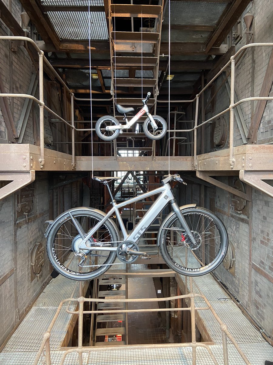 BeleLegrand's tweet photo. Design meets #Architecture meets #History. Das #reddotdesignmuseum auf @ZOLLVEREIN. #design #ruhrgebiet #stadtessen @reddot https://t.co/gKiu9BEMkh