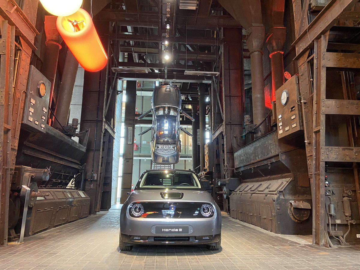BeleLegrand's tweet photo. Design meets #Architecture meets #History. Das #reddotdesignmuseum auf @ZOLLVEREIN. #design #ruhrgebiet #stadtessen @reddot https://t.co/gKiu9BEMkh