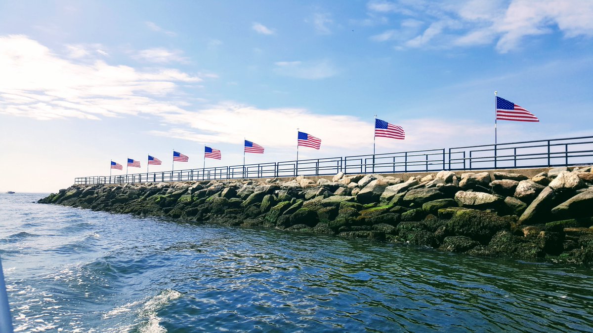 teamwebdesign's tweet photo. The team at Infinite Web Design would like to wish you a happy and safe Fourth of July! https://t.co/kPsJ5WUXfm