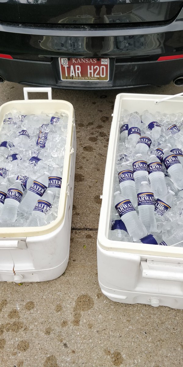 Look for Team Tarwater today at the Stilwell INDEPENDENCE DAY parade.   There will be plenty of ice cold Tar-H2O